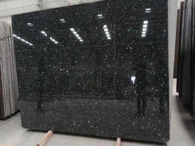 Norway Polished Granite Emerald Pearl Green Gangsaw Slabs Factory Price