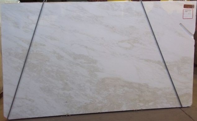 Marbre blanc brumeux